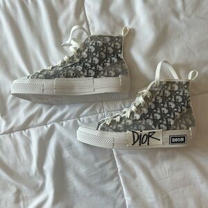 Dior Sneakers